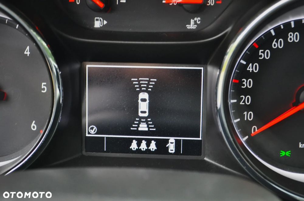 Opel Astra 1.6 CDTI Active - 34