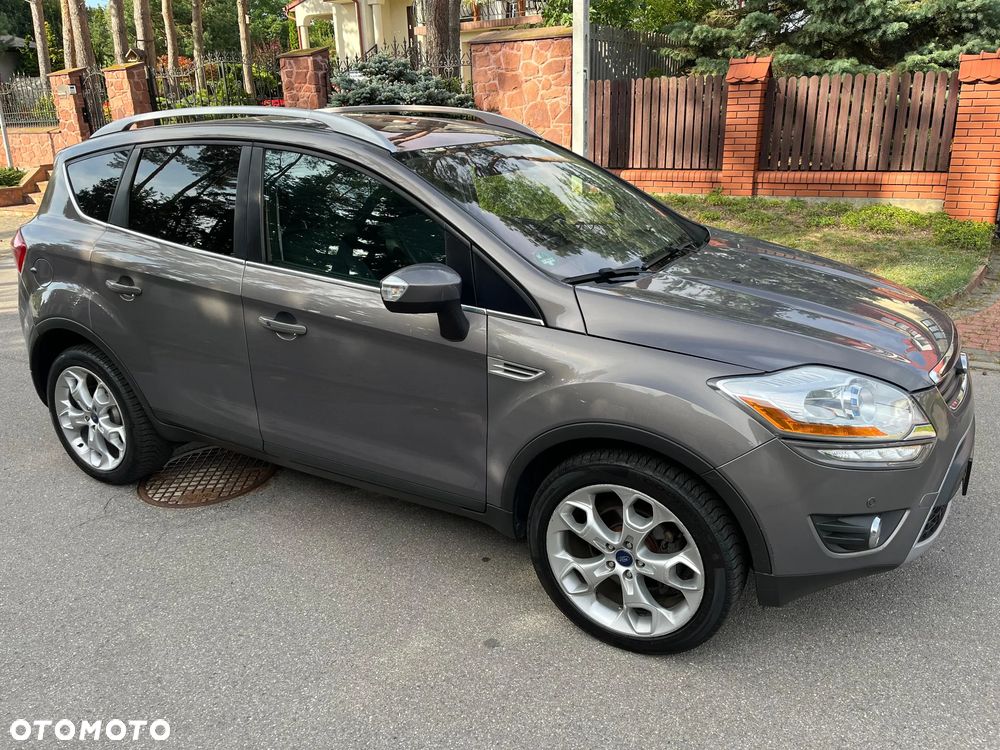 Ford Kuga 2.0 TDCi 4x4 Titanium - 9