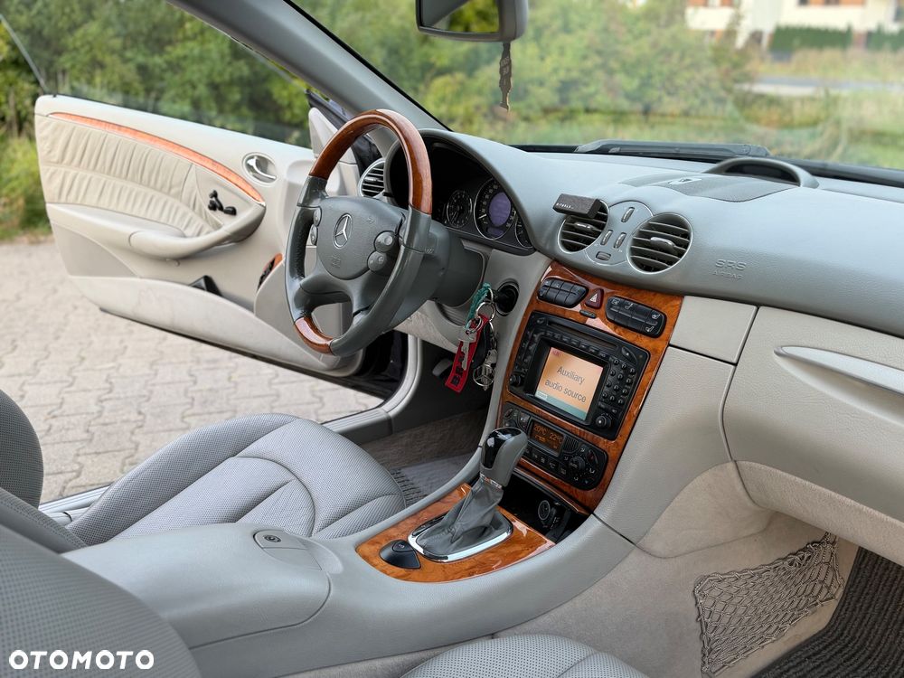 Mercedes-Benz CLK - 15