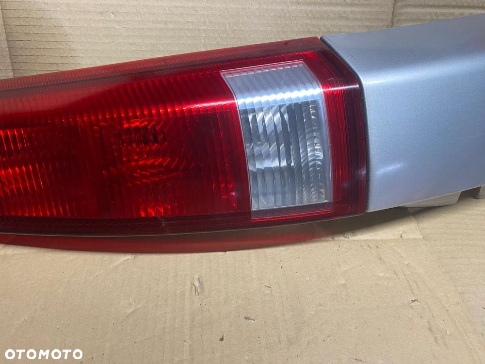LAMPA TYLNA PRAWA OPEL MERIVA A 93294346 - 3