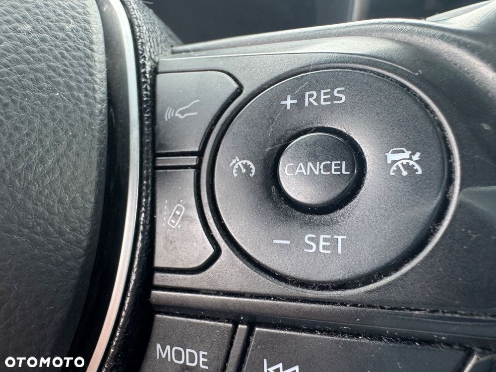 Toyota Corolla 1.8 Hybrid Active - 9