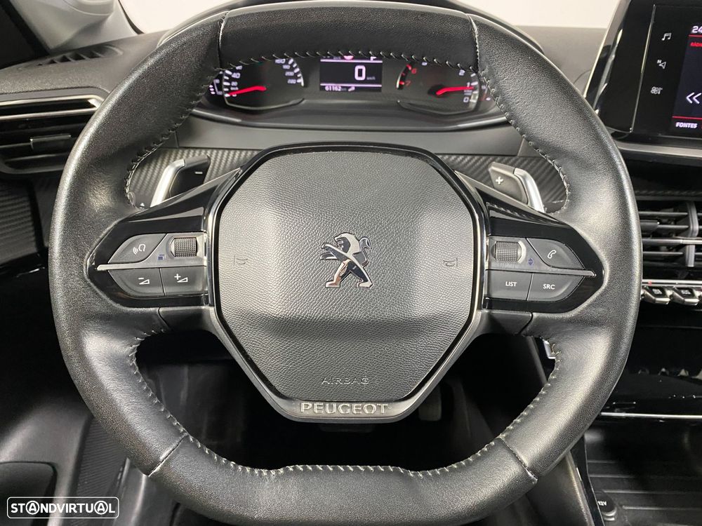 Peugeot 208 1.2 PureTech Allure EAT8 - 10