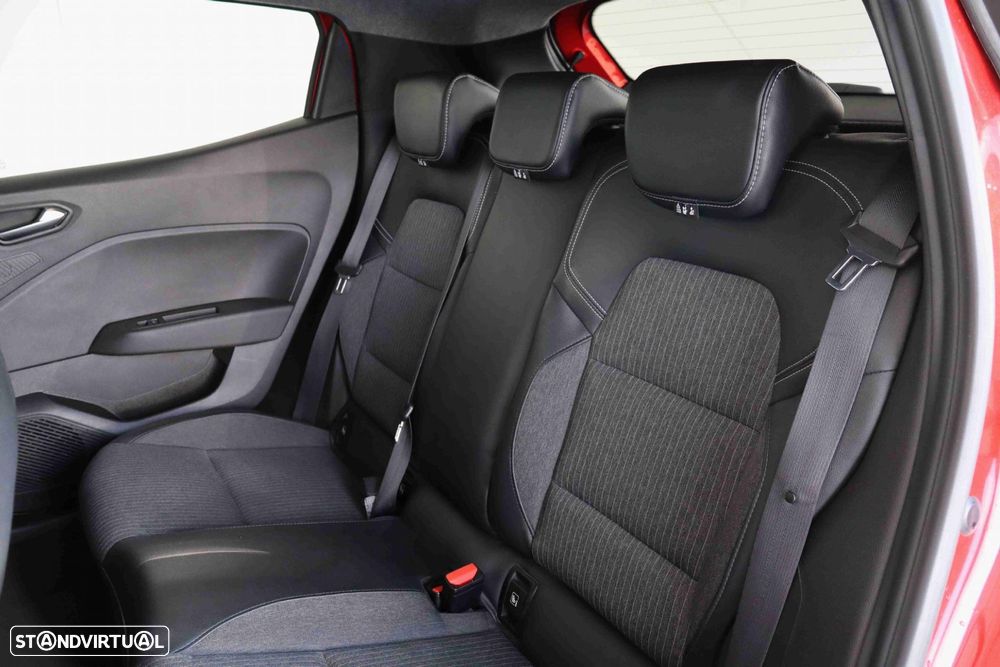 Renault Clio 1.0 TCe Evolution - 42