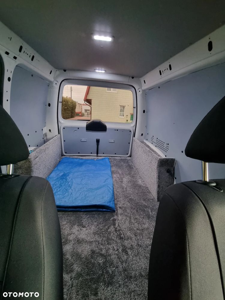 Volkswagen Caddy 4Motion - 27