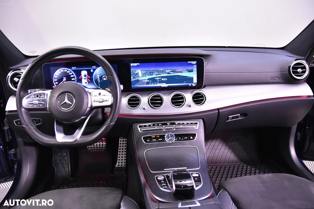 Mercedes-Benz E 220 d 4Matic 9G-TRONIC AMG Line - 9
