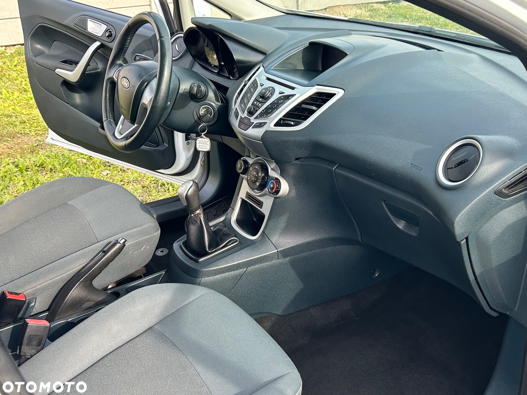 Ford Fiesta - 12