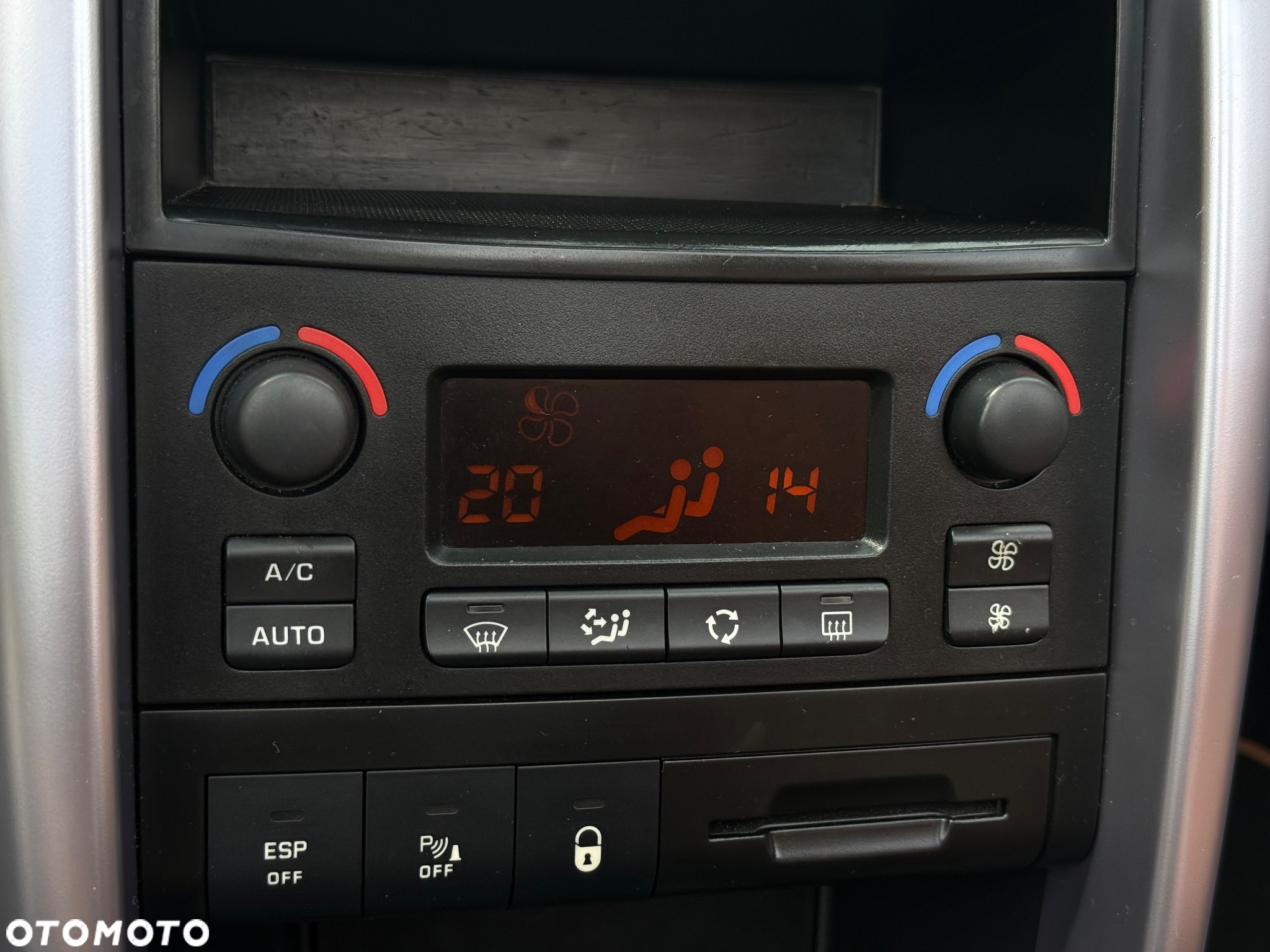 Peugeot 207 CC 120 VTi Premium - 17