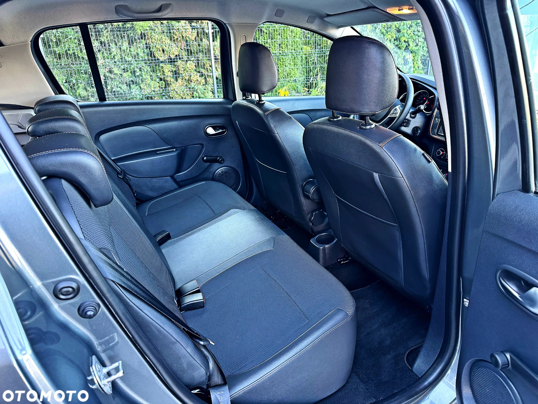 Dacia Sandero Stepway TCe 90 Prestige - 12