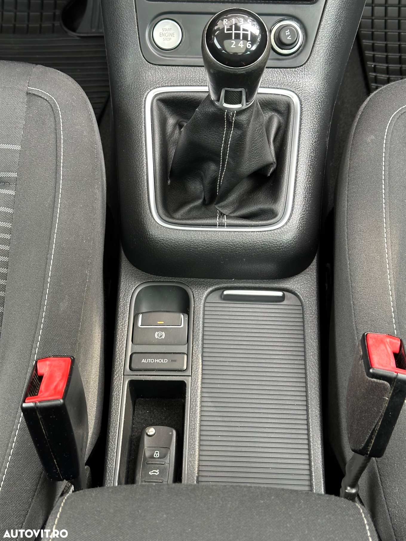 Volkswagen Tiguan - 27