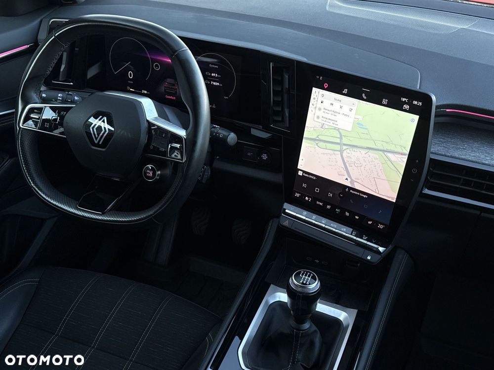 Renault Austral 1.3 TCe mHEV Techno - 17