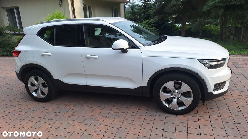 Volvo XC 40 D3 AWD Momentum - 5