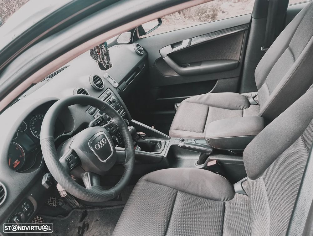 Audi A3 Sportback 1.9 TDI Ambition - 9