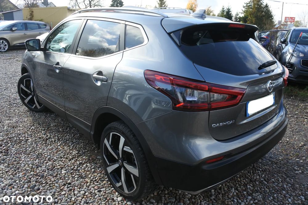 Nissan Qashqai 1.2 DIG-T TEKNA+ - 4