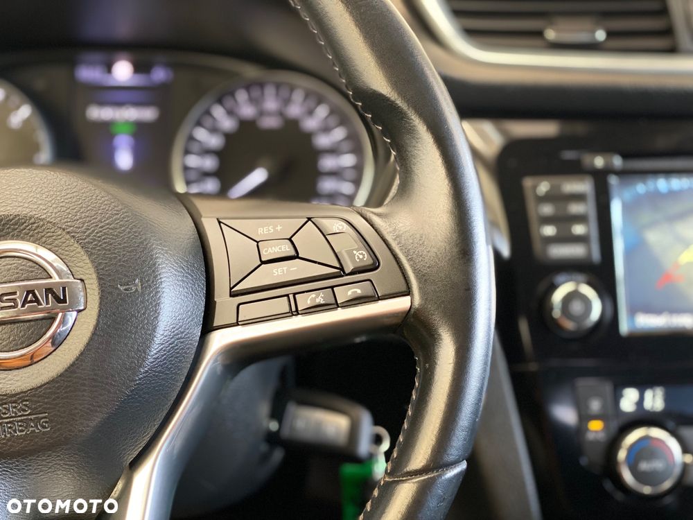 Nissan Qashqai 1.5 dCi DPF I-Way - 24