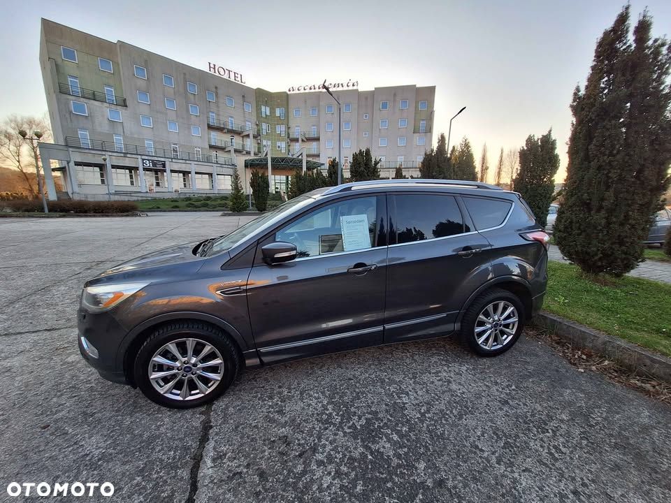 Ford Kuga Vignale 2.0 TDCi AWD - 2