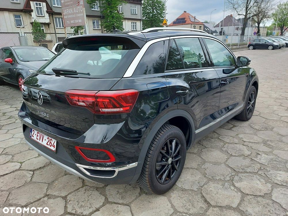 Volkswagen T-Roc - 9