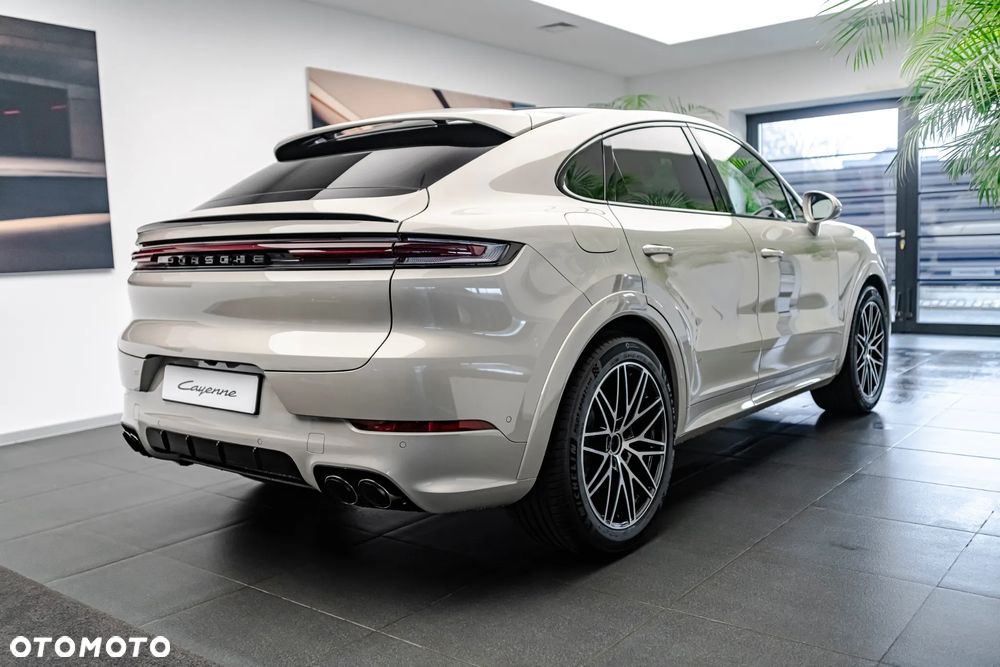 Porsche Cayenne Standard - 3