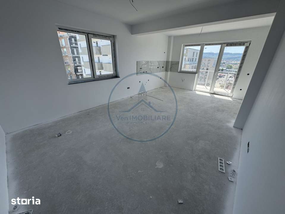 Apartament 3 camere / 2 bai / etaj 3 / 95 mp / parcare + boxa / ZONA — fotografia 1