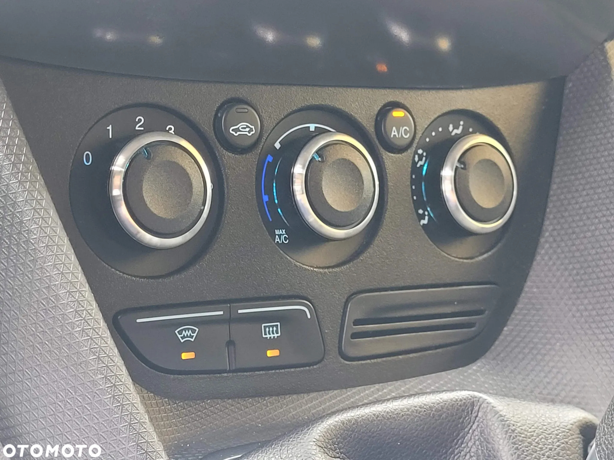 Ford Transit Connect - 15
