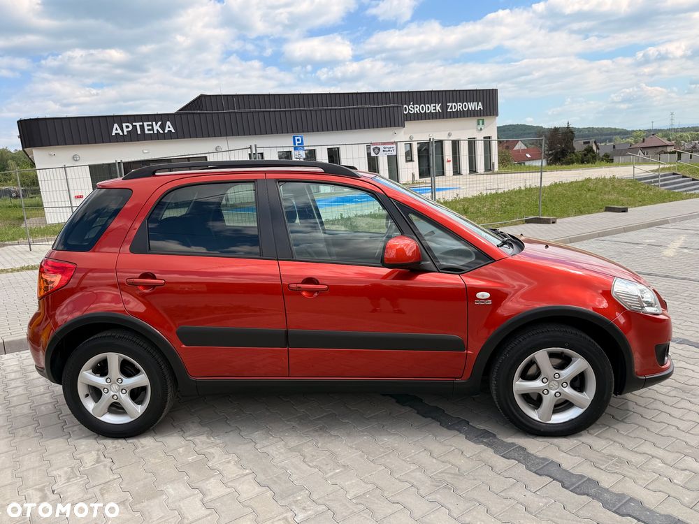 Suzuki SX4 1.9 DDiS 4WD GS / Premium - 9