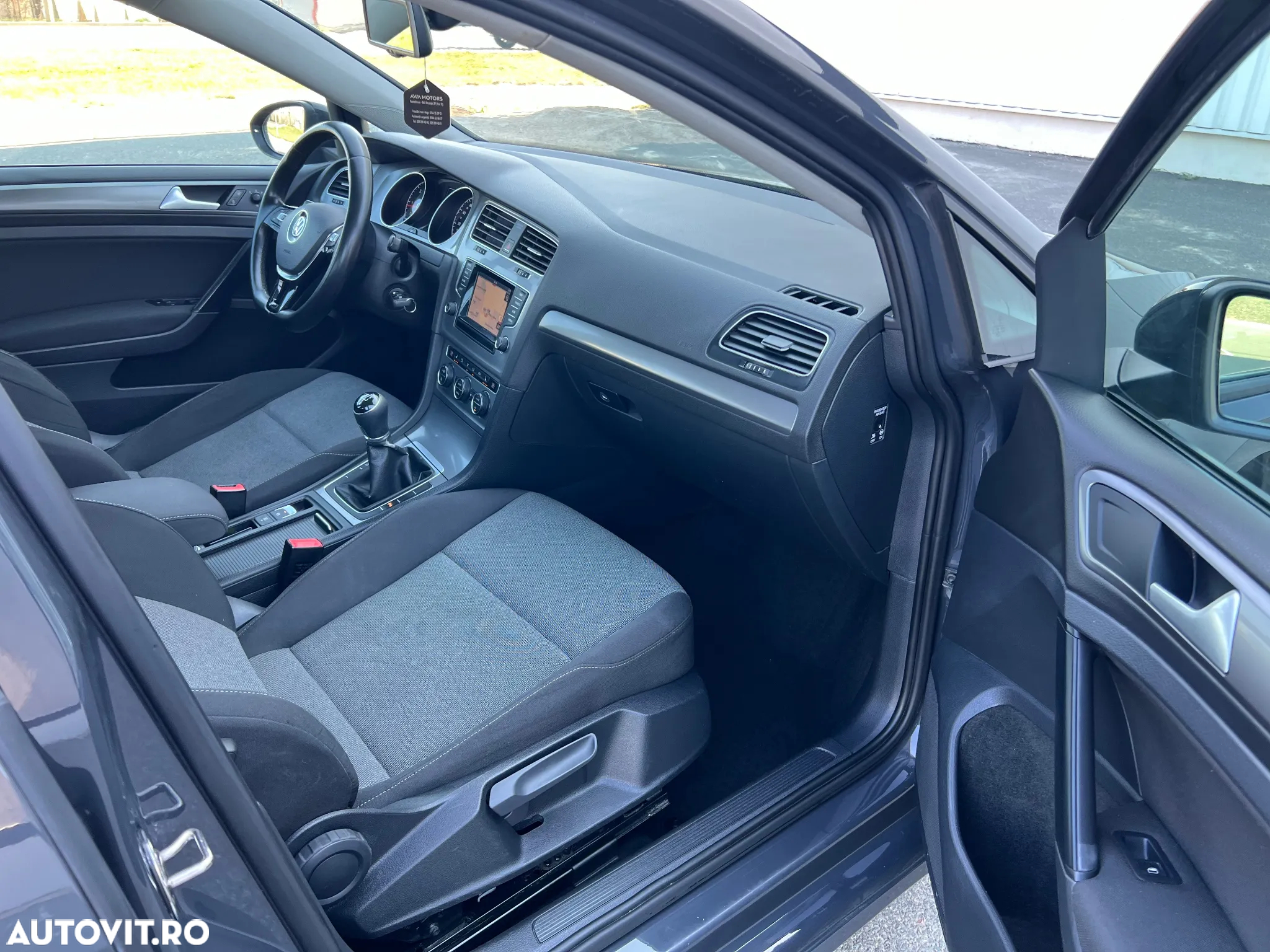 Volkswagen Golf 1.6 TDI BlueMotion Trendline - 30