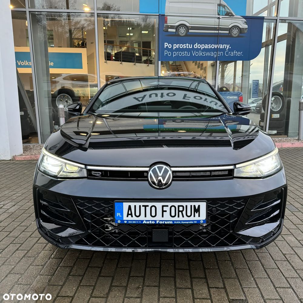 Volkswagen Passat - 4