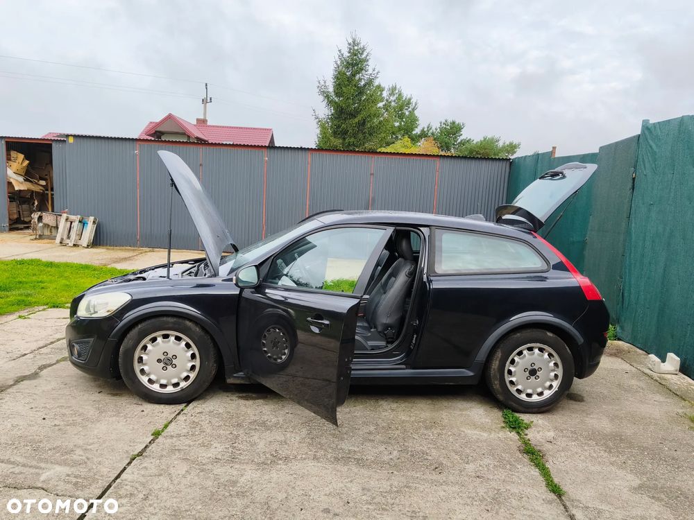 Volvo C30 - 40