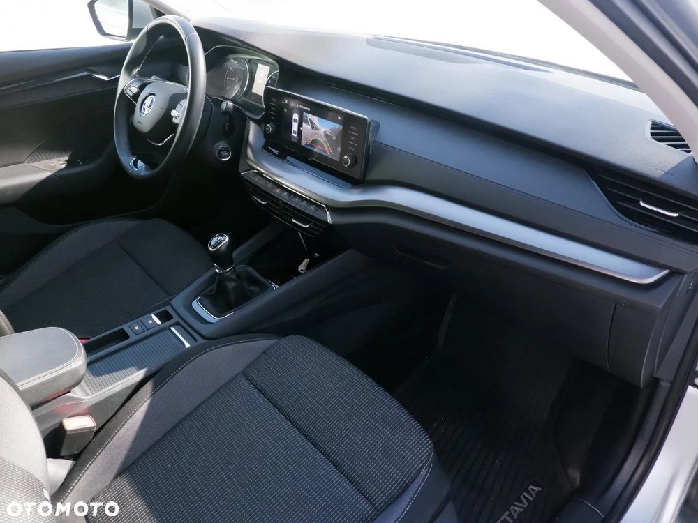 Skoda Octavia 1.5 TSI ACT Ambition - 21