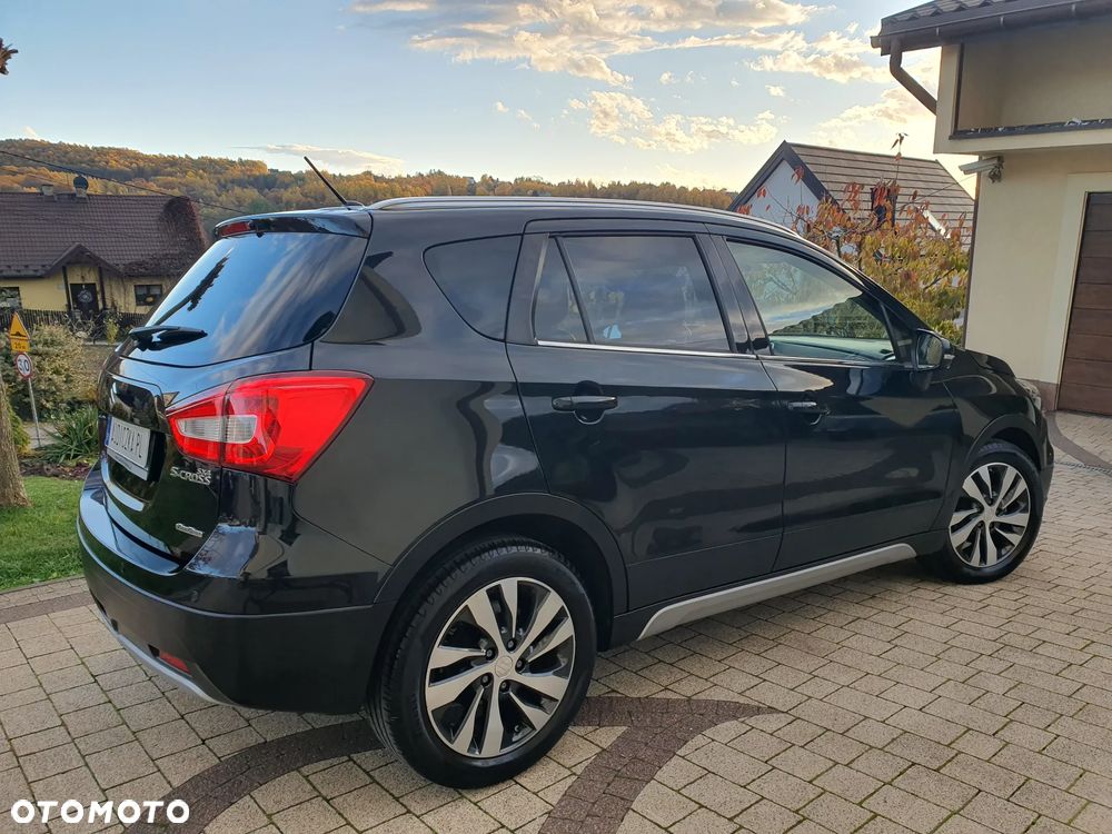 Suzuki SX4 S-Cross 1.4 T Premium 4WD - 31