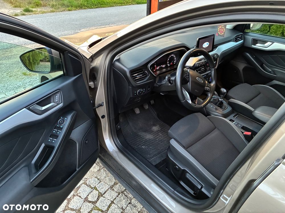Ford Focus - 6