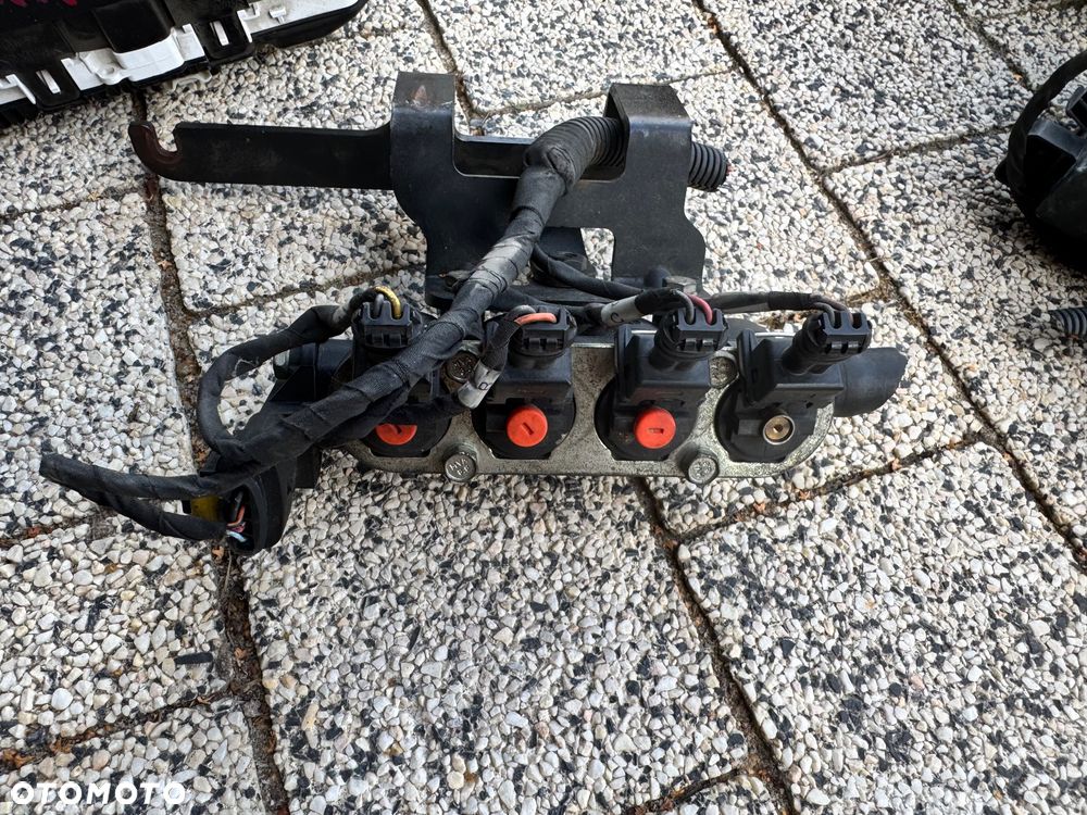 LANDI RENZO LISTWA WTRYSKOWA GAZU POMARANCZOWY - 1