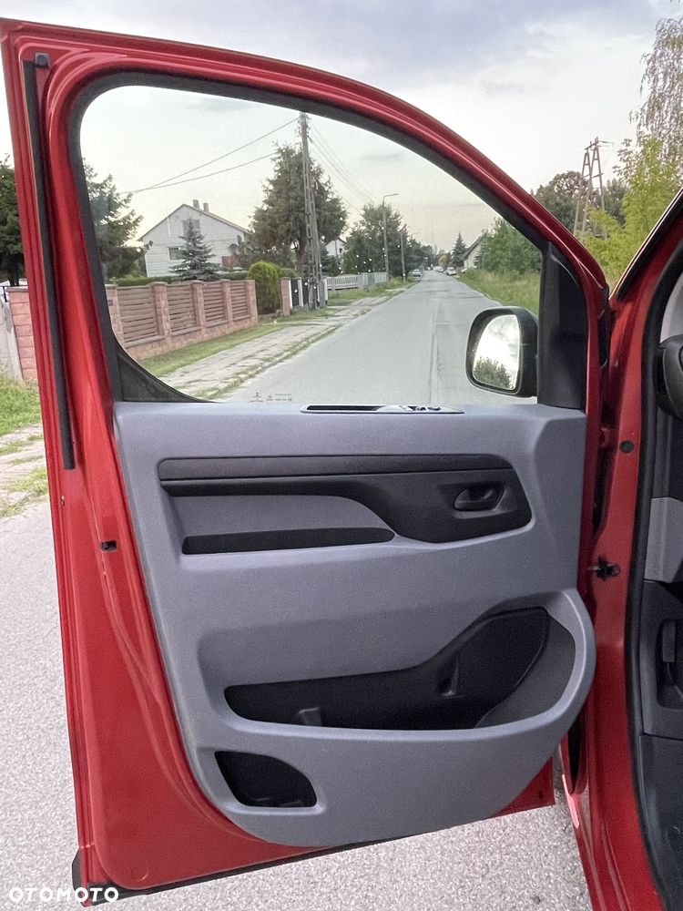 Opel Vivaro - 20