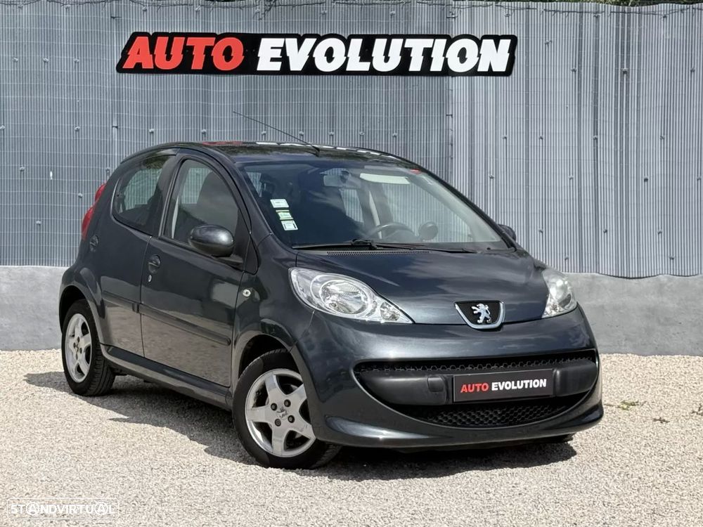 Peugeot 107 1.4 HDi Trendy - 2