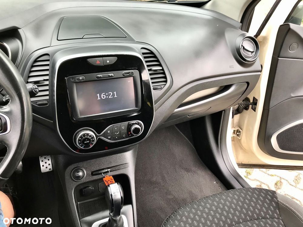 Renault Captur - 11