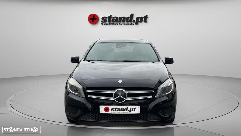 Mercedes-Benz A 200 CDI (BlueEFFICIENCY) - 2
