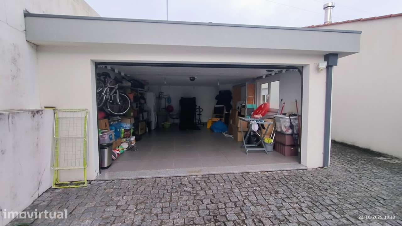 Moradia T3 com terreno - Grande imagem: 5/8