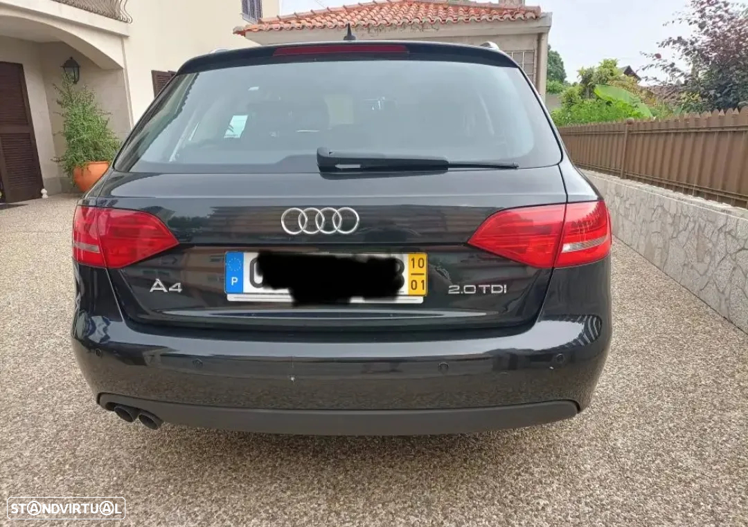 Audi A4 Avant 2.0 TDI Advance - 4