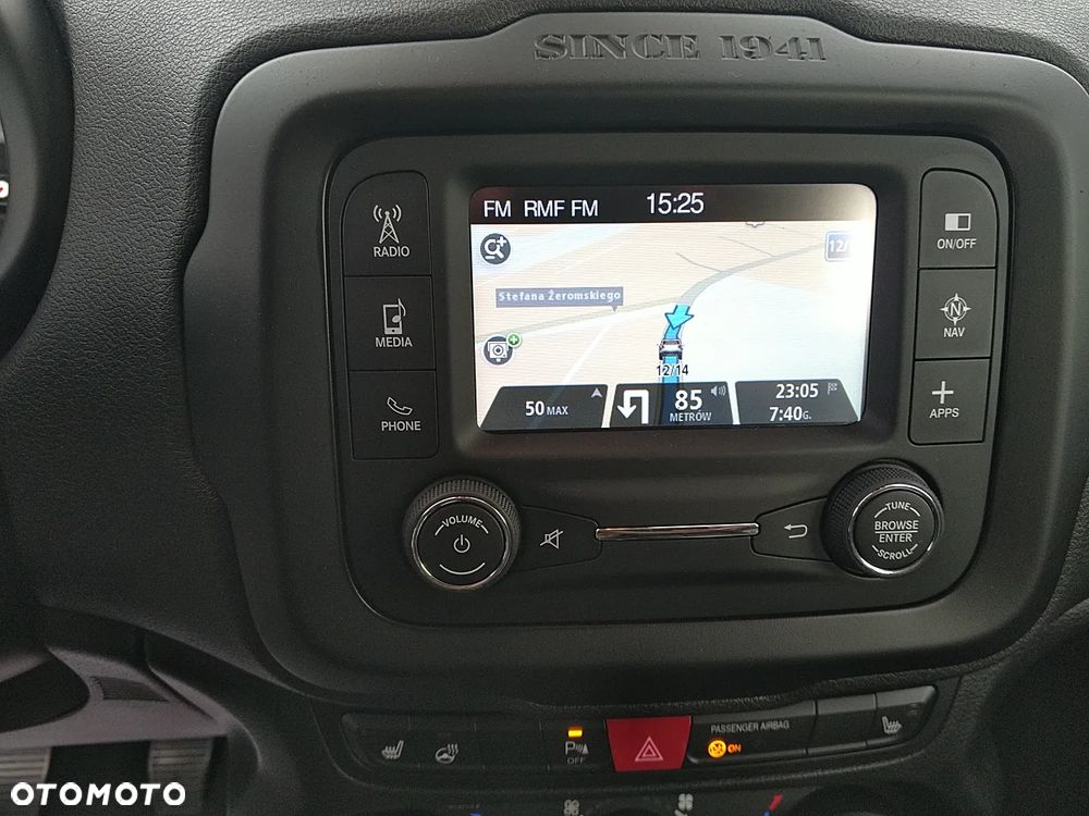 Jeep Renegade - 19