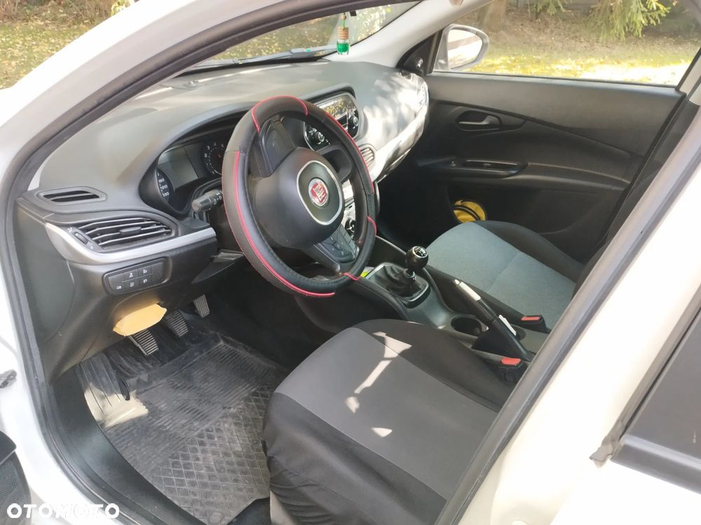 Fiat Tipo - 13
