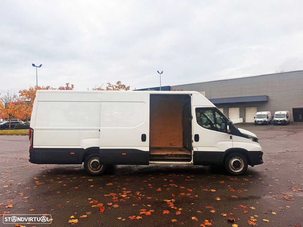 Iveco Daily 2.3 35S14 L5H2 18m3 - 9