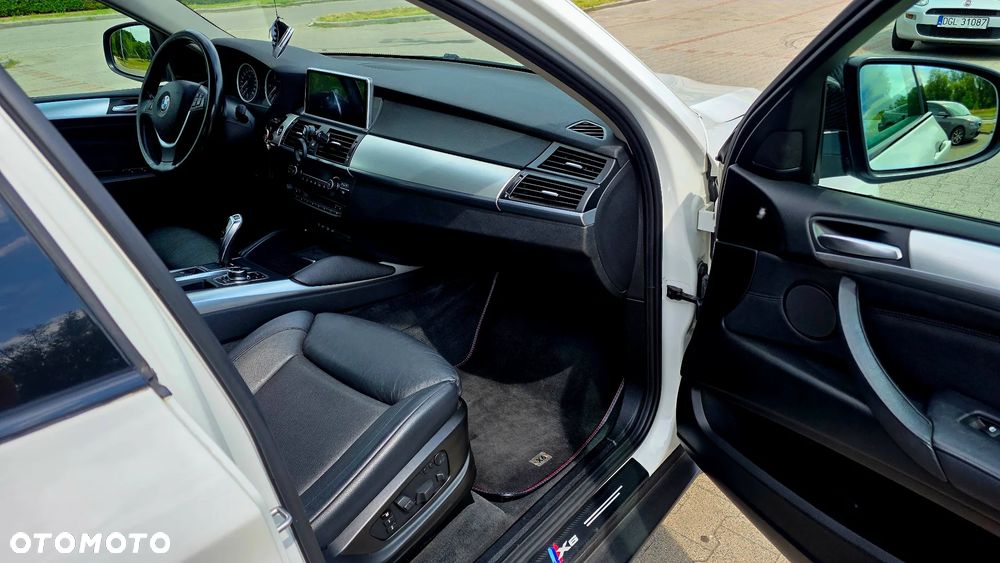 BMW X6 - 11