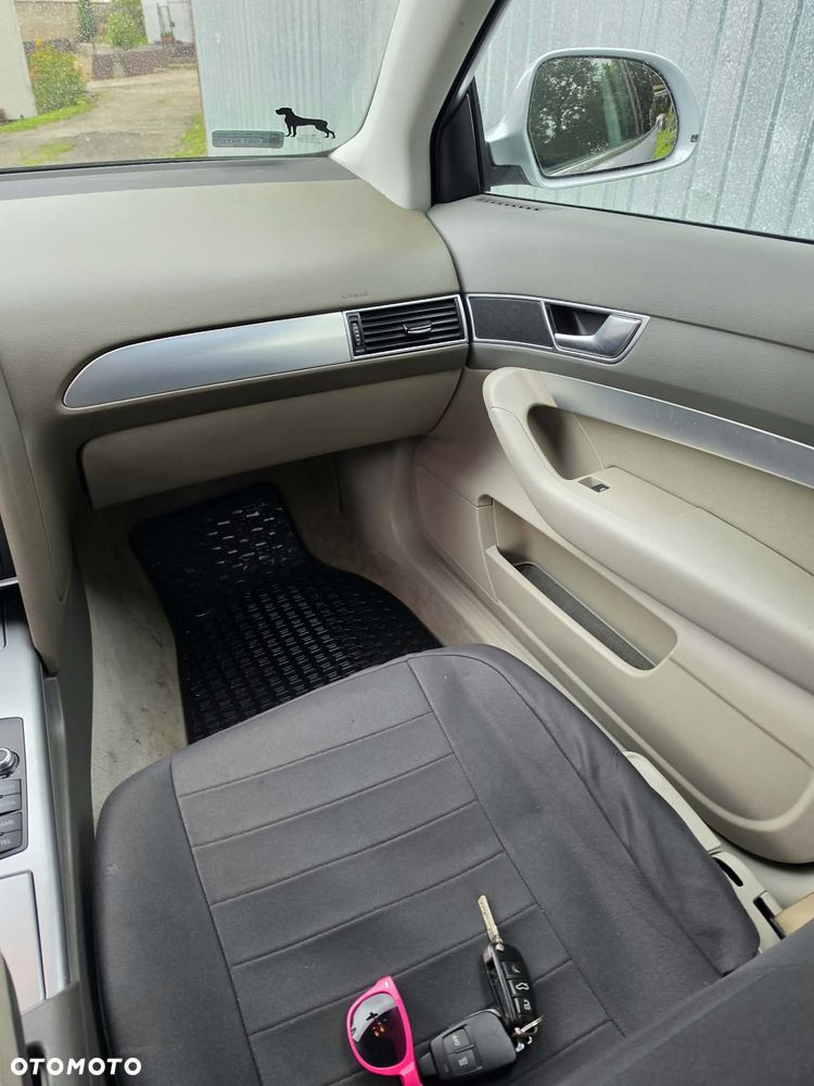 Audi A6 Avant - 19