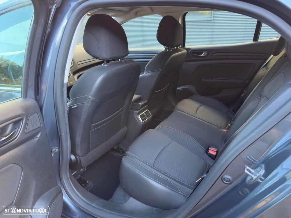 Renault Mégane BLUE dCi 115 ZEN - 19