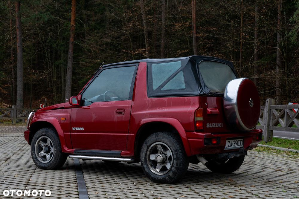 Suzuki Vitara 1.6 JLX Metal Top - 12