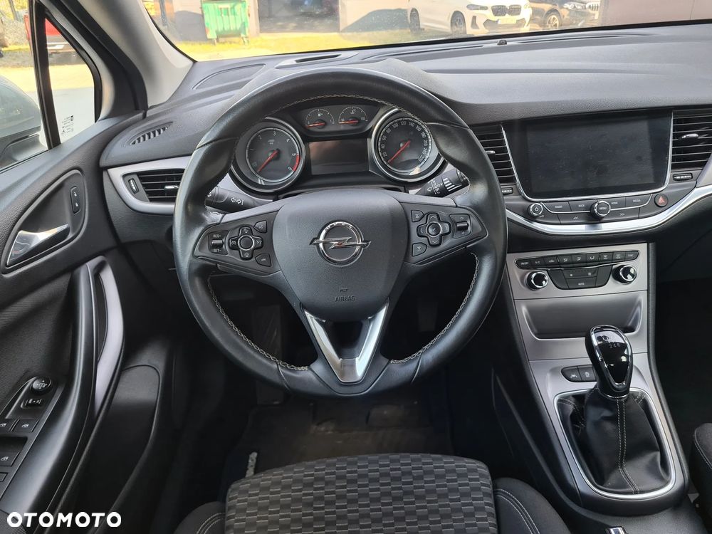 Opel Astra V 1.6 CDTI Enjoy - 9