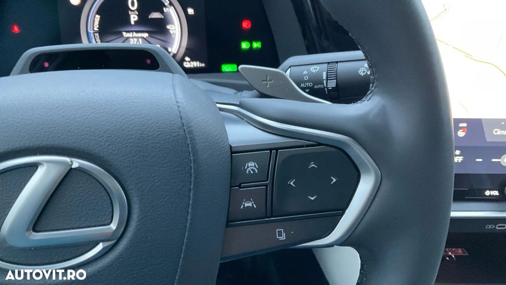 Lexus RZ 450e AWD Luxury - 31