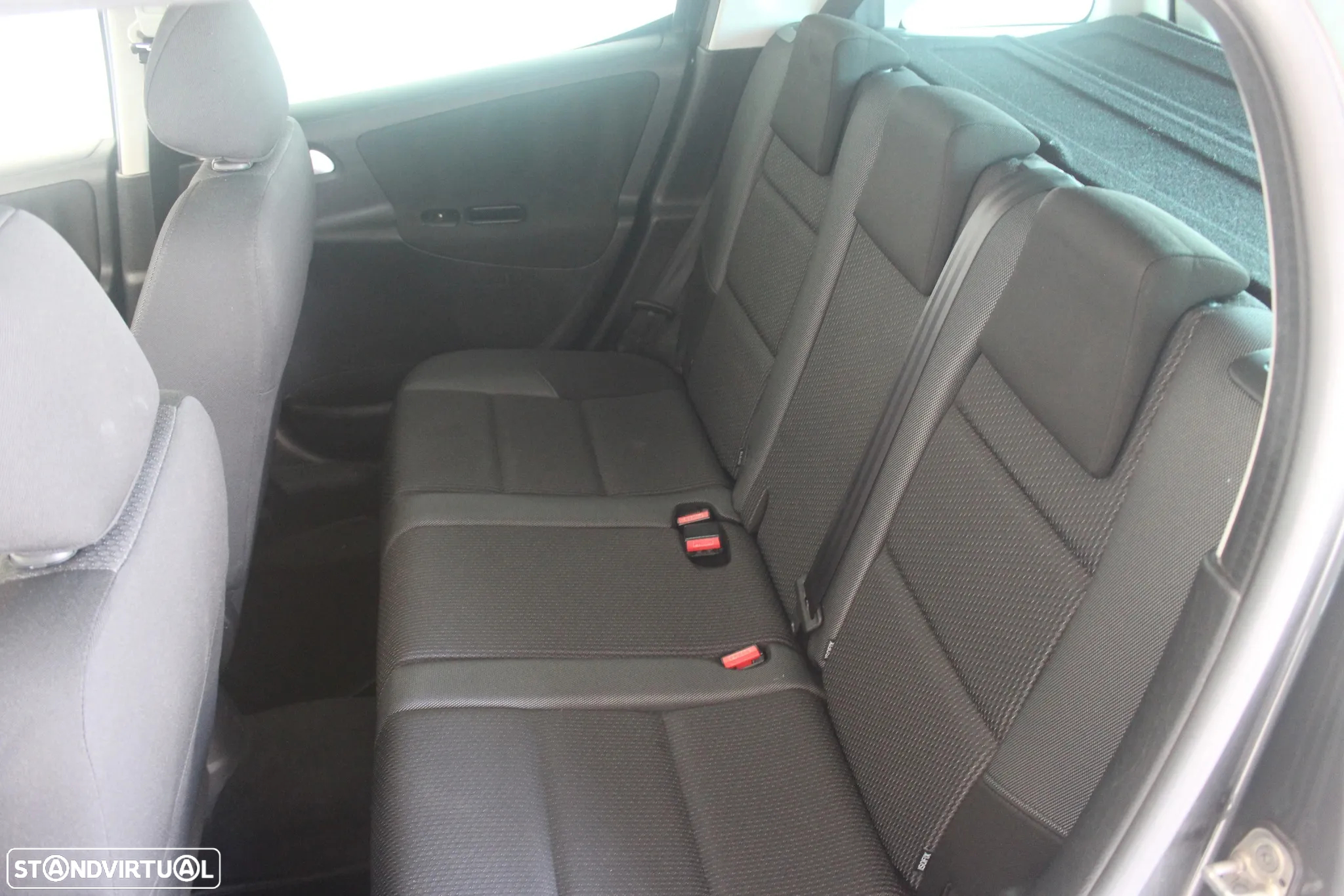 Peugeot 207 SW 1.6 HDi Sportium - 18