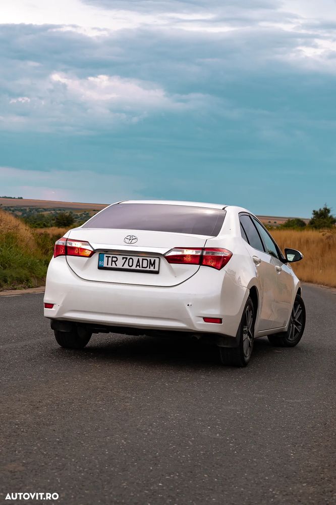 Toyota Corolla 1.6 Valvematic CVT Sol - 5