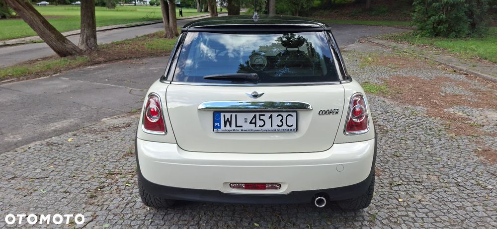 MINI Cooper Standard - 14