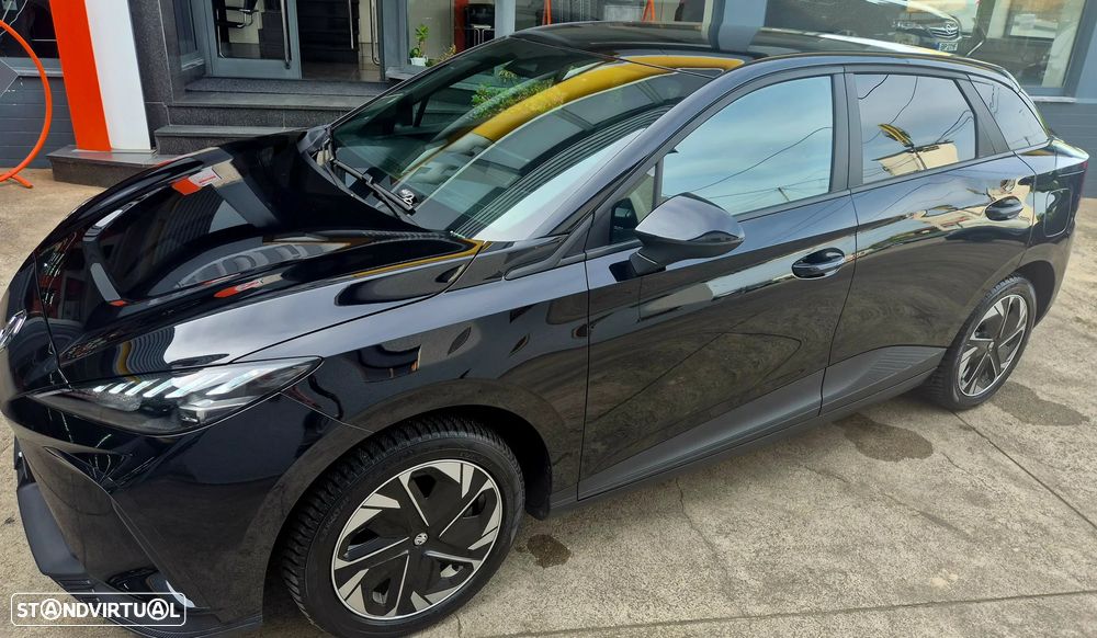 MG MG4 4 Luxury 64 kWh - 7